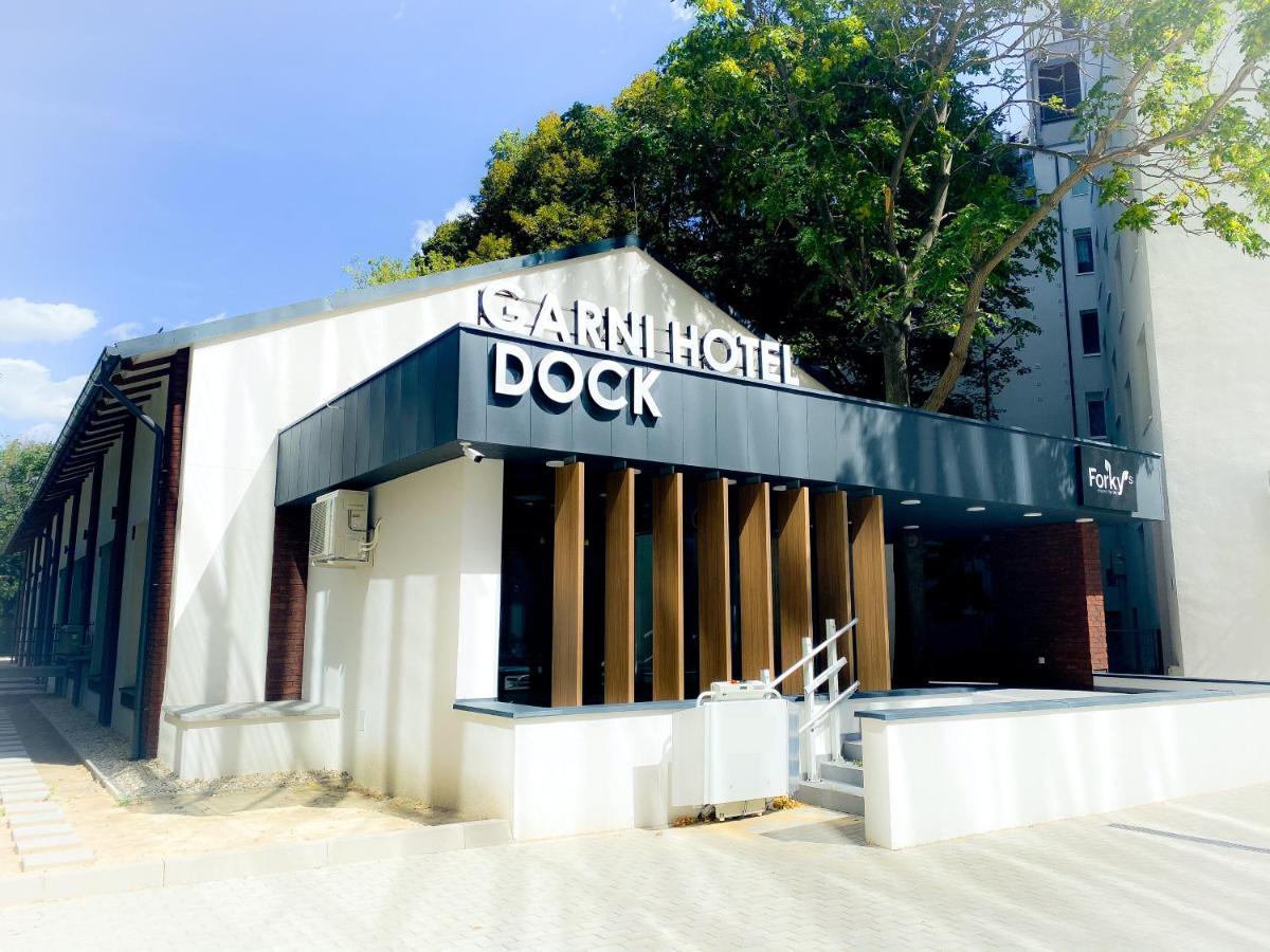 Garni Hotel Dock Bratislava Bagian luar foto