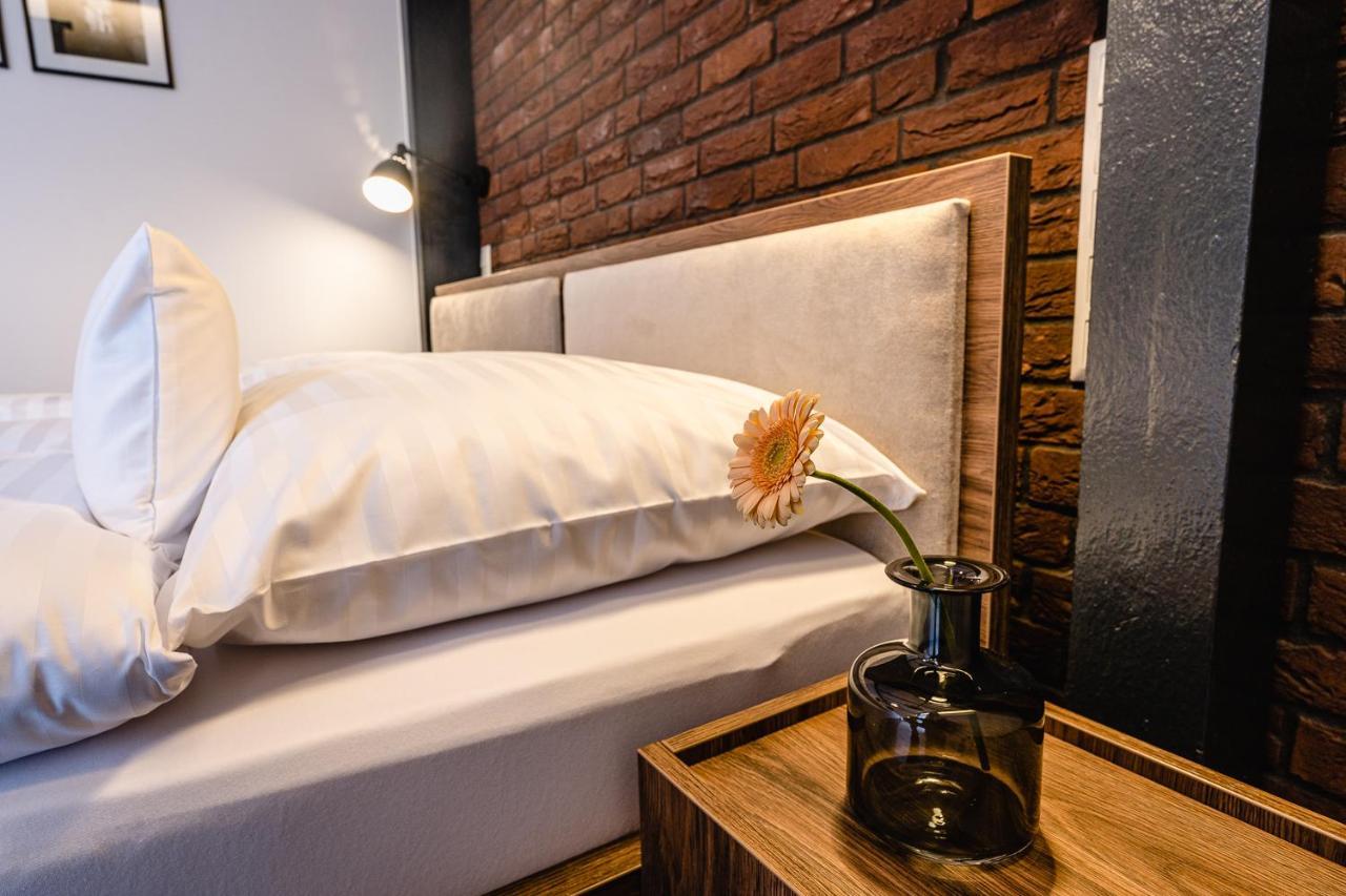 Garni Hotel Dock Bratislava Bagian luar foto