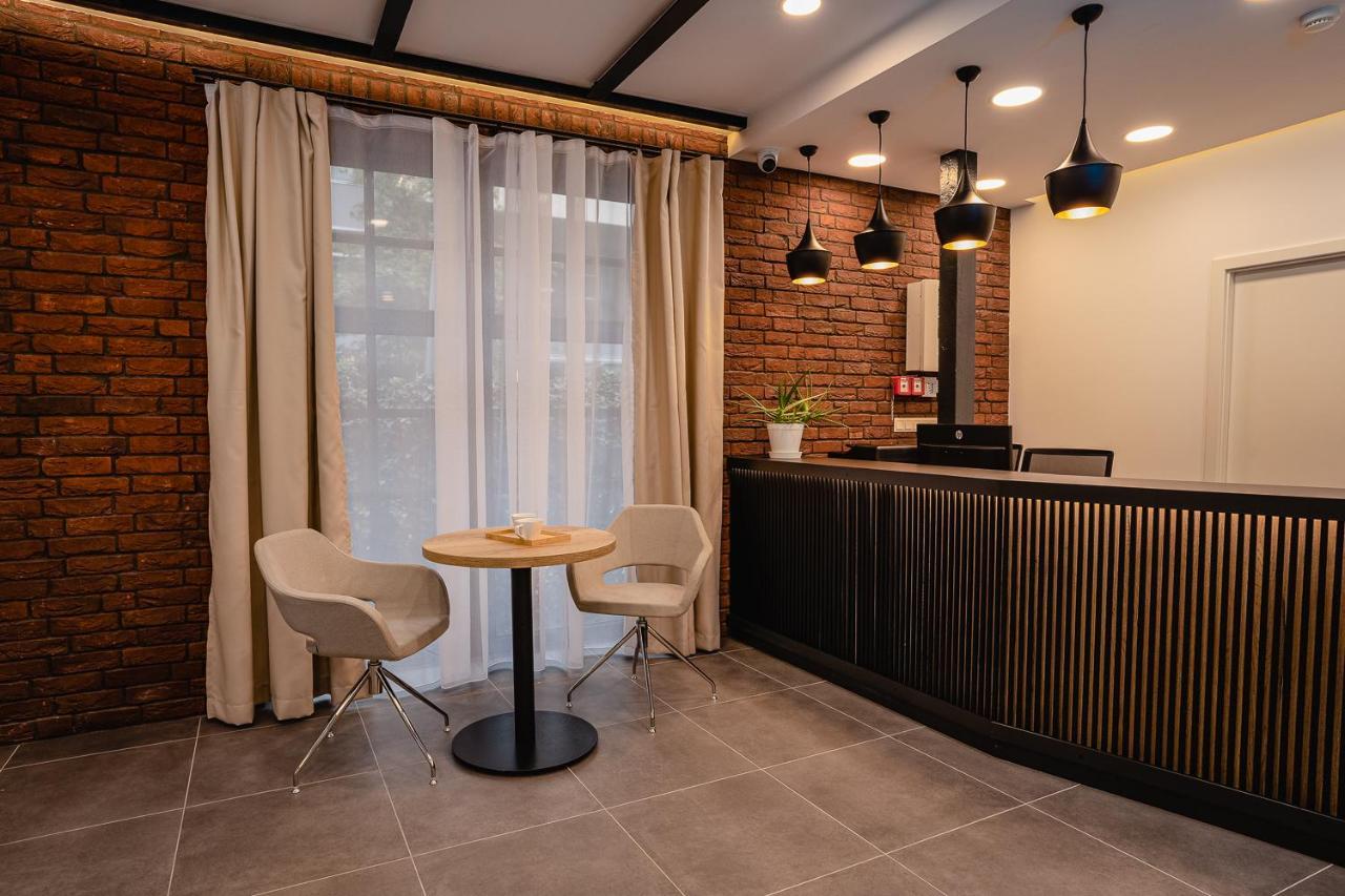 Garni Hotel Dock Bratislava Bagian luar foto